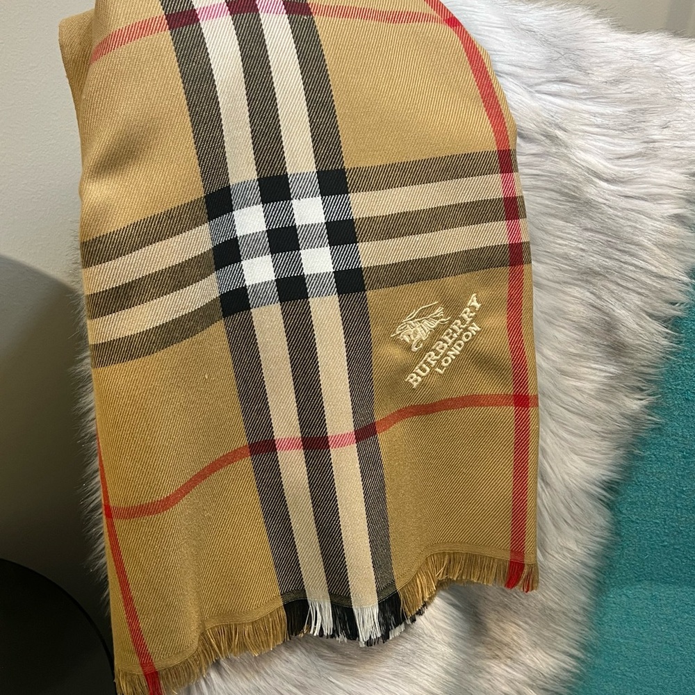 Burberry London Check Scarf